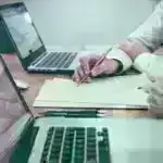 BMT-nin mədəniyyət agentliyi Britaniyanın Stounhenci təhlükə altında olan irs obyektləri siyahısına salmaq planını rədd edir