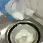 ‘Zərurun’ seli: AI elmi nəşrləri necə dəyişir