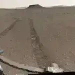 Üzükşəkilli polimerlər şüşəyə bərkiyir və davamlı material potensialı təklif edir