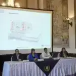 Alimlər nəsli kəsilmiş dəhşətli canavar kimi ağ saçlı və əzələli çənələri olan canavarları gen mühəndisliyi edir.