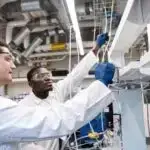 Yeni çərçivə ulduzların ağır elementlər yaratmaq üçün neytronlara əriməsini təklif edir