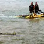 Əkiz kosmik gəmi missiyası ayın “isti” tərəfinin ola biləcəyini ortaya qoyur