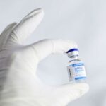 Siqareti atmaq, hətta həyatın gec vaxtlarında, daha yavaş koqnitiv tənəzzüllə əlaqələndirilir