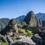 Ərintidən hazırlanmış valleytronics: Mikroskopik mexanizm alimlərə eksitonların necə davranması üzərində dəqiq nəzarət imkanı verir